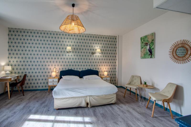 Quadruple Room image 3