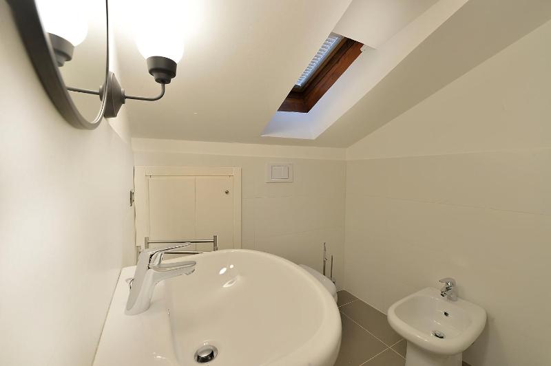 UR-NEST Moline - image 7