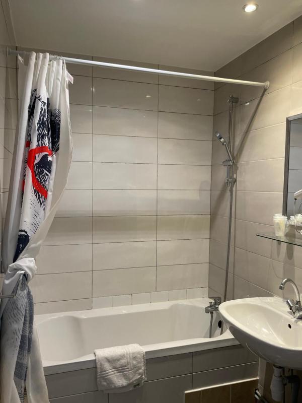 Superior Double Room with Bath image 3