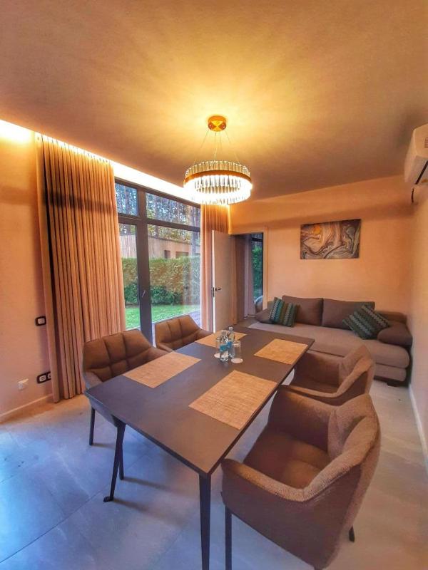 Holiday Home image 2