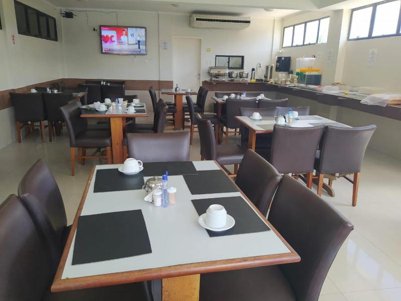 Tropical Praia Hotel - image 13