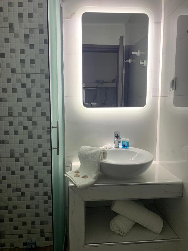 Polykratis Rooms - image 18