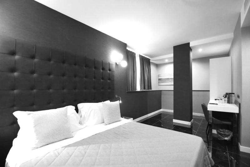 Superior Single Room image 4