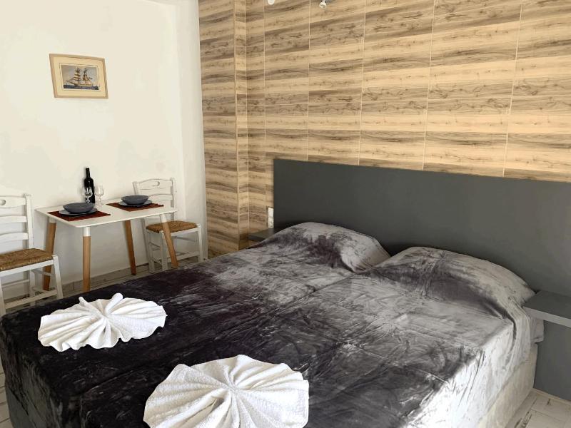 Polykratis Rooms - image 4