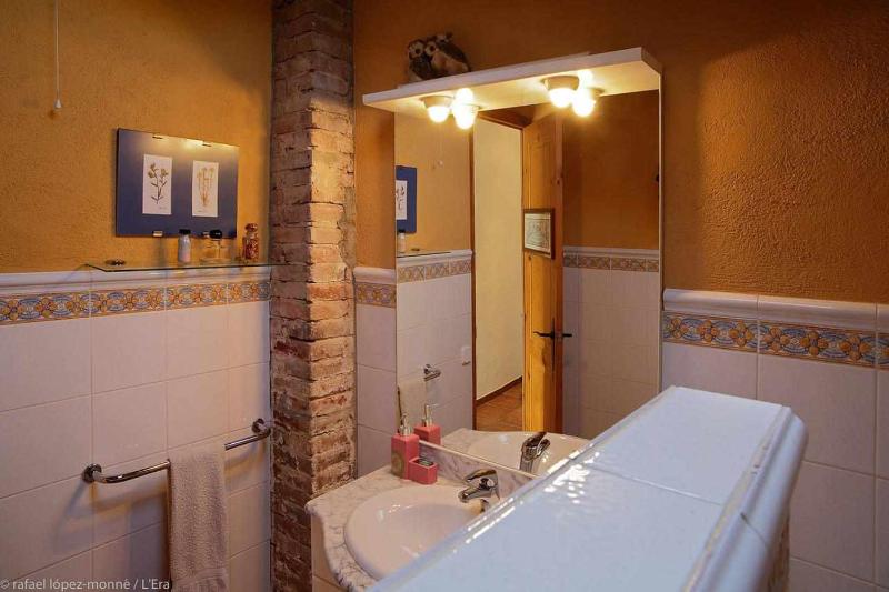 2-Bedroom House image 2
