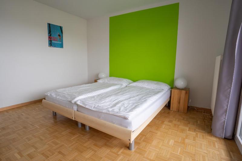 Double Room with Balcony image 4