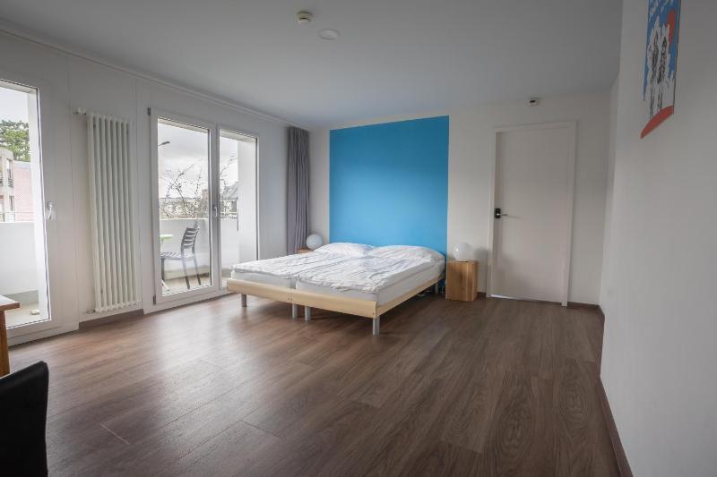 Suite with Balcony image 1