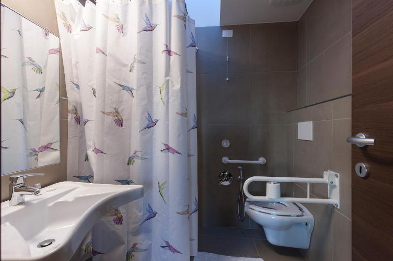 Double or Twin Room - Disability Access image 4
