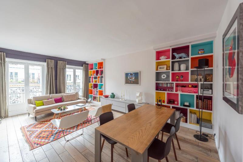 One-Bedroom Apartment image 1