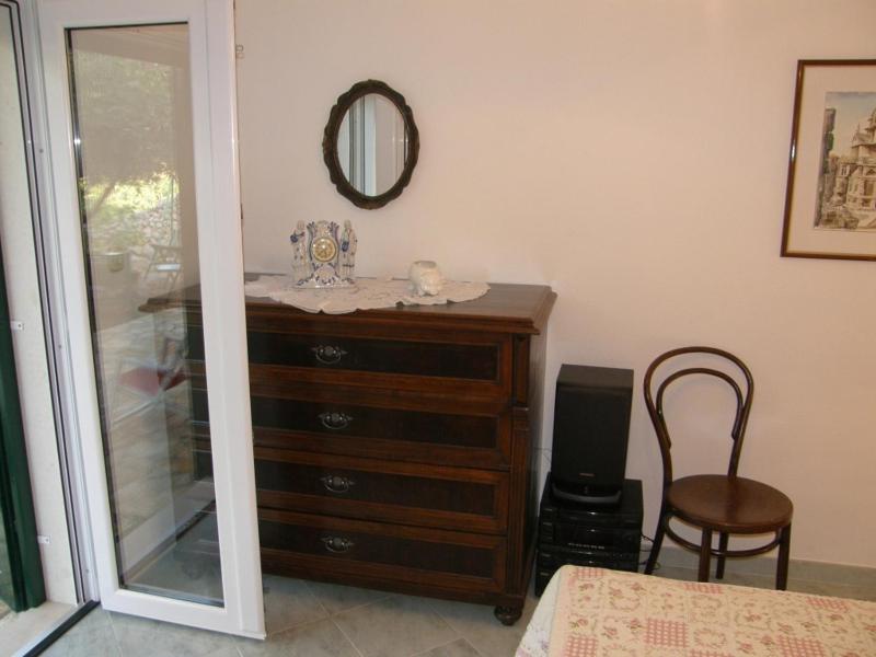 Robinson Style House Bol (3414) - image 37
