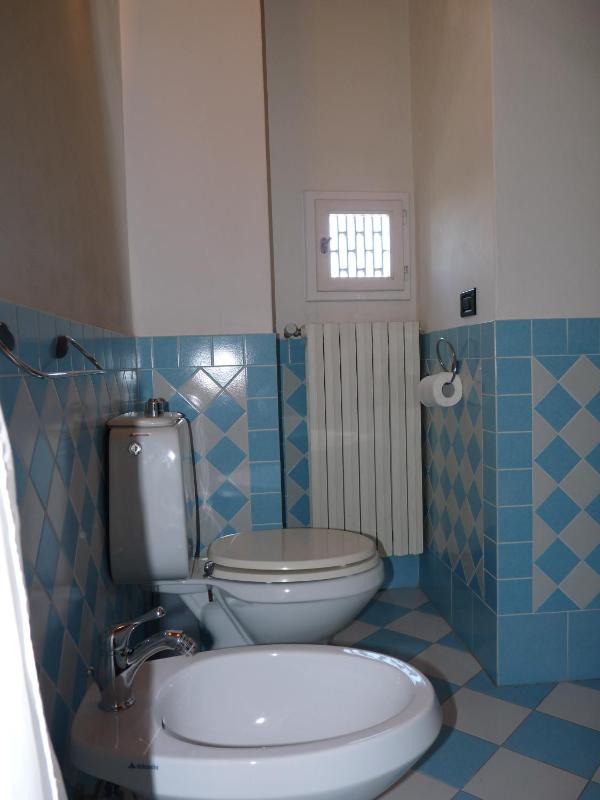 Two-Bedroom Apartment (4 Adults) - Split Level image 3