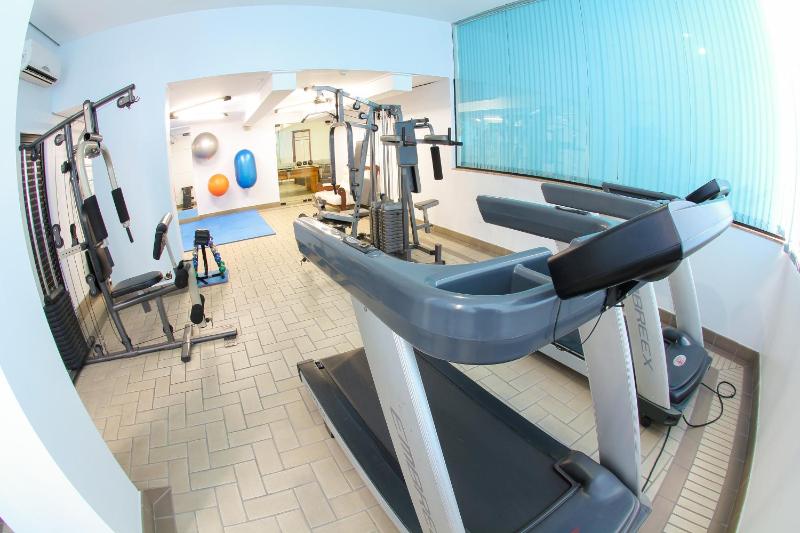 Hotel Blumenau by Pires - Balneário Camboriú - image 22