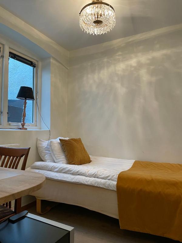 Budget Single Room image 3