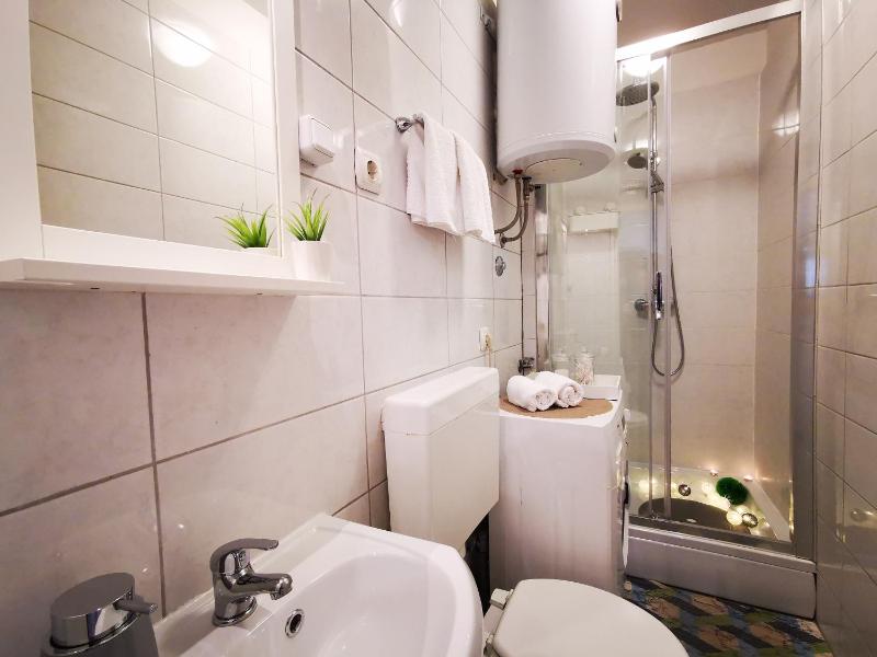 Apartment Herc - image 6