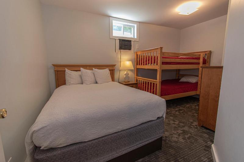 Suite with Lake View image 2