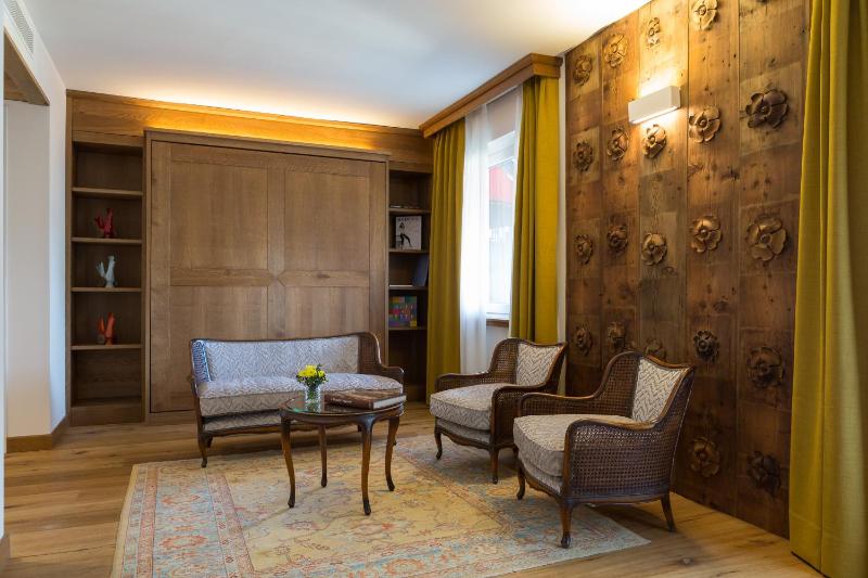Duca D'Aosta Hotel - image 12