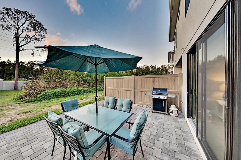 Four-Bedroom Townhouse image 3