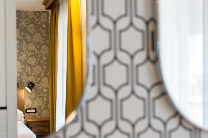 Duca D'Aosta Hotel - image 23