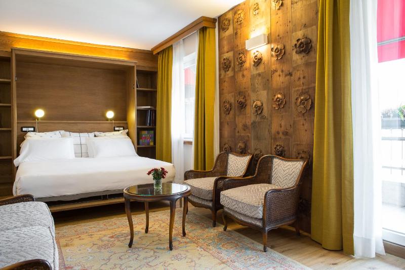 Duca D'Aosta Hotel - image 44