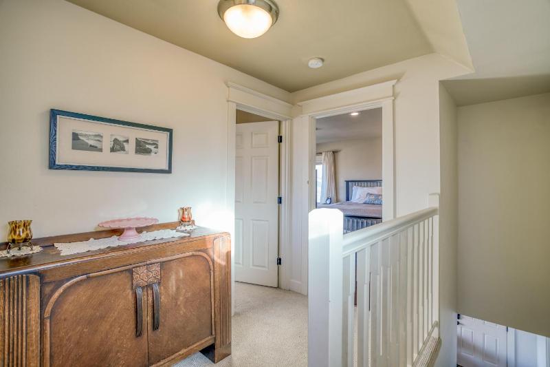 Chandler Beach House - image 26