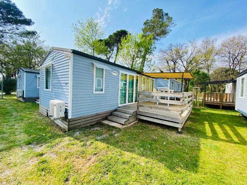 Superior Cottage (6 Adults) image 1
