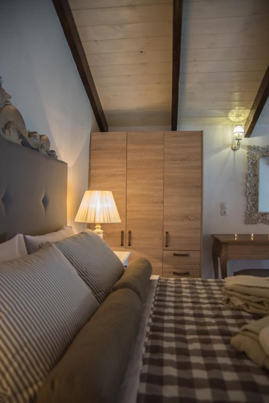 Deluxe Suite with Sea View image 4