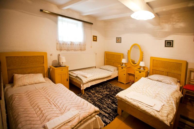Triple Room image 4