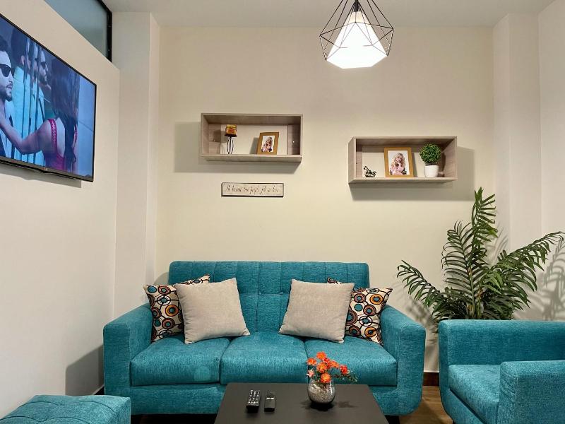 City Center 3-rooms apartment Downtown Sucre - image 14