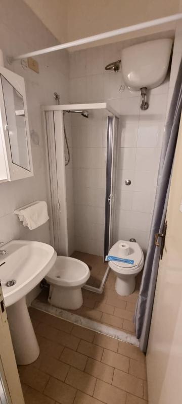 Double Room with Balcony image 2