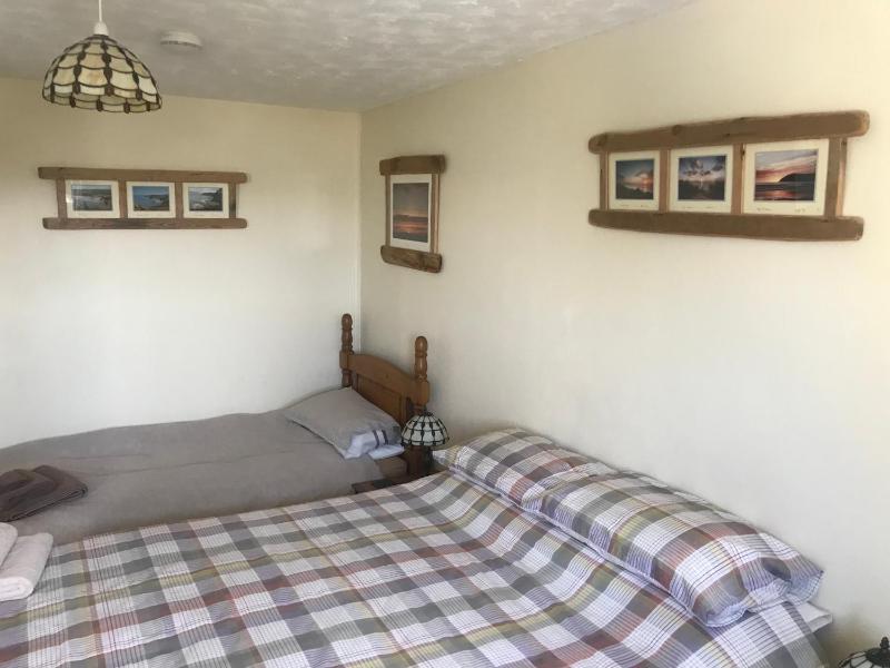 Double or Twin Room with Shower image 1