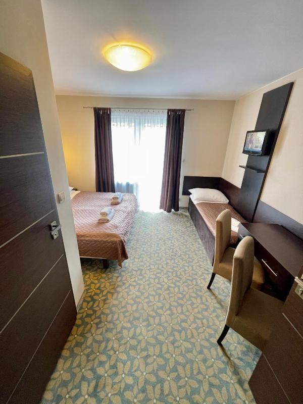 Triple Room image 1