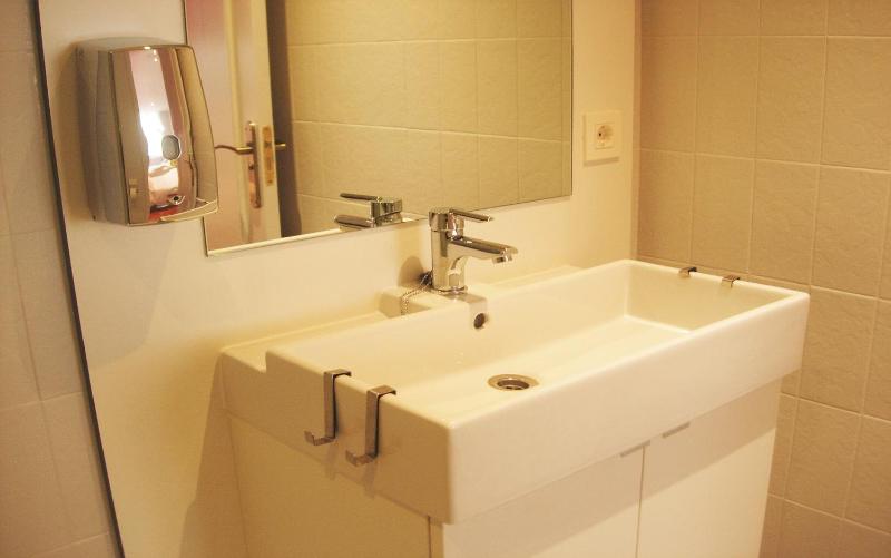 Family Room with Shared Bathroom image 2