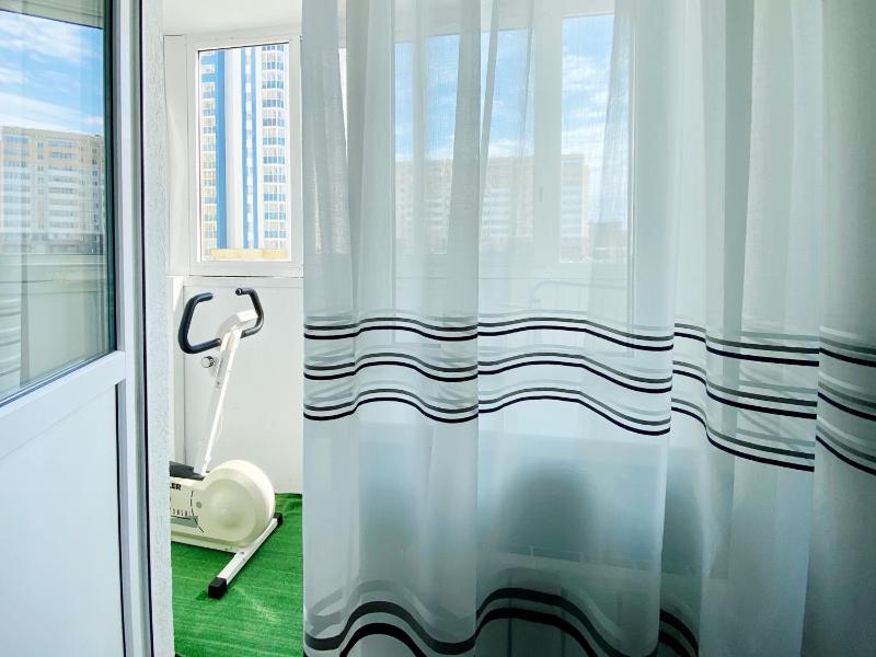 One-Bedroom Apartment image 3