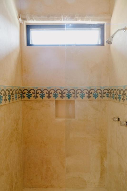 Double Room with Private Bathroom image 2