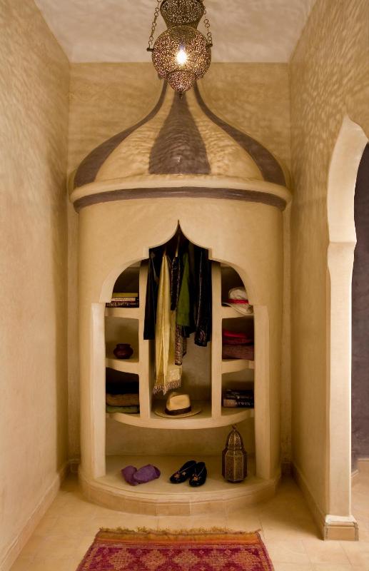Ivory Double Room image 2