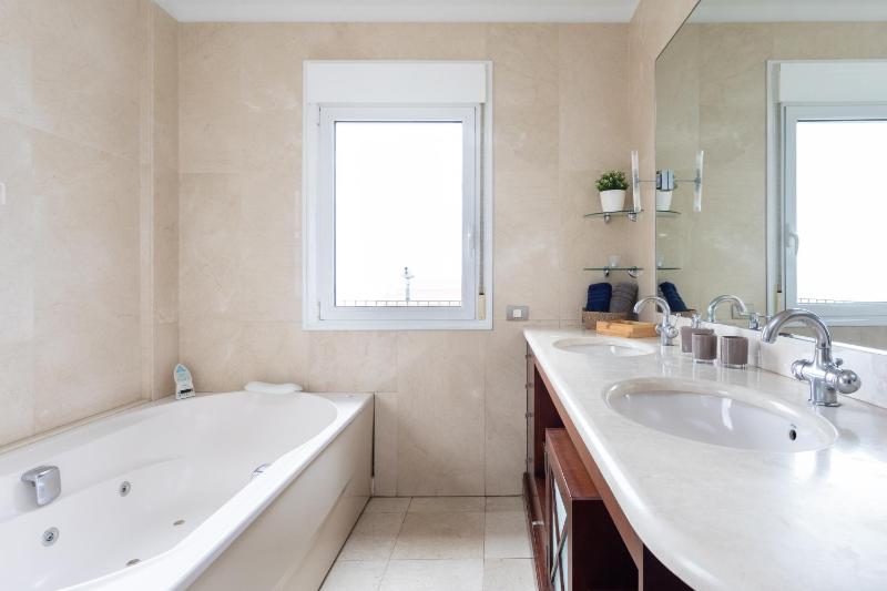 Villa Syrah - image 14