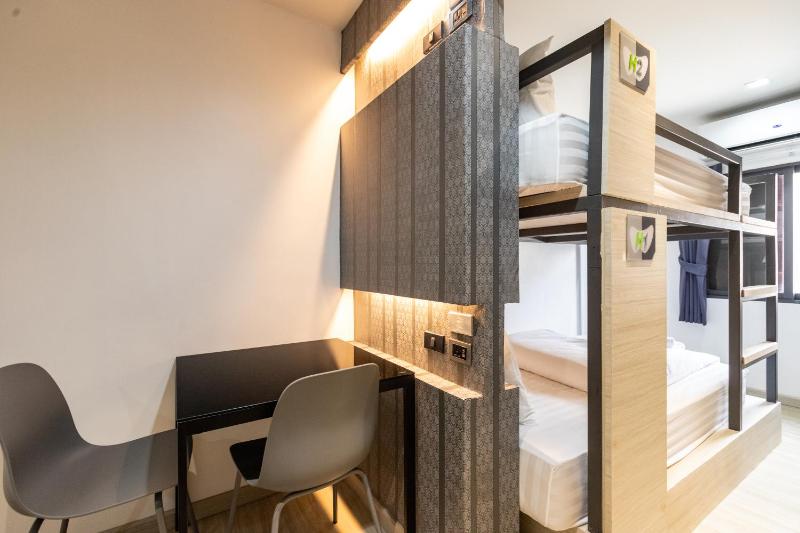 Economy Single Room image 3