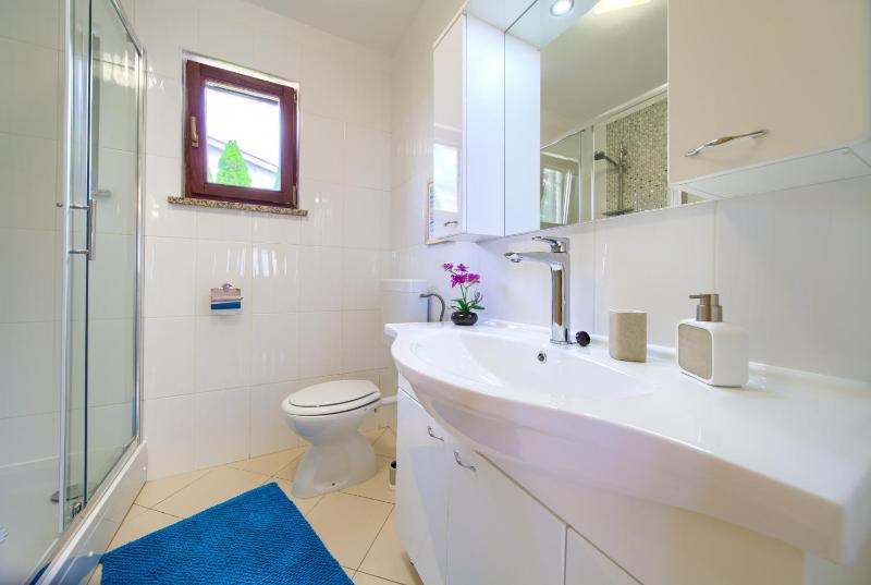 Apartment Jadran - image 28