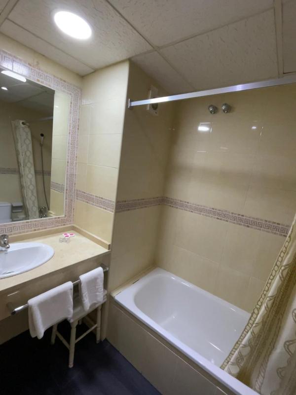 Triple Room image 4