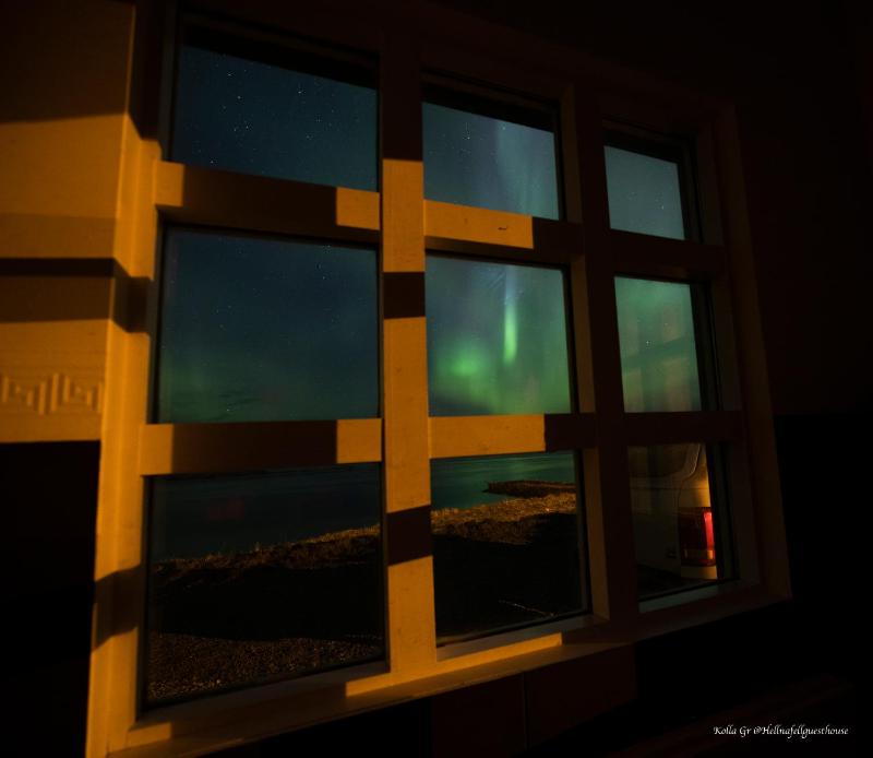Apartment with Sea View image 4
