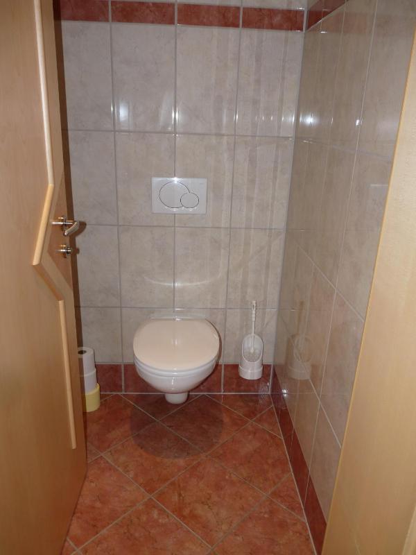 One-Bedroom Apartment with Balcony image 3