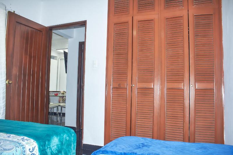 cozy apartment excellent location air conditioning - image 32