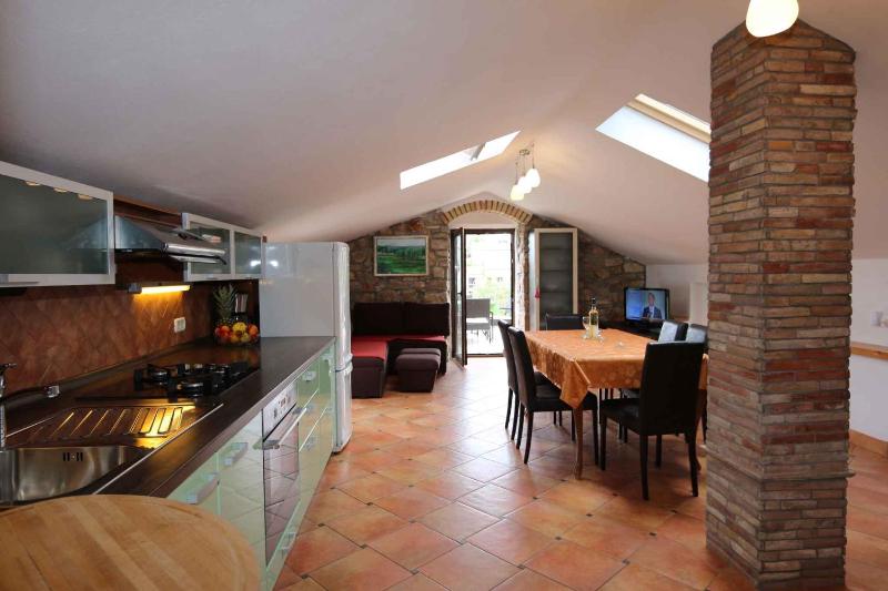 Apartment in Silo - Insel Krk 13419 - image 11