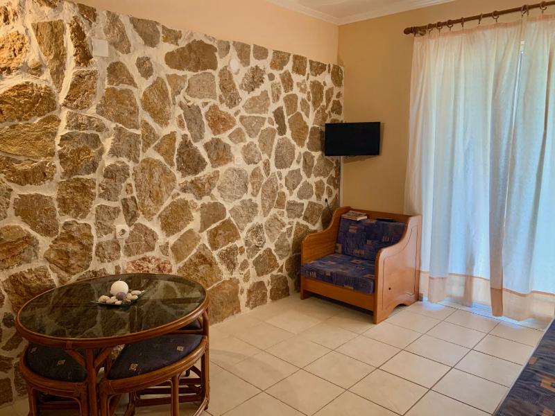 Apartment with Garden View image 2