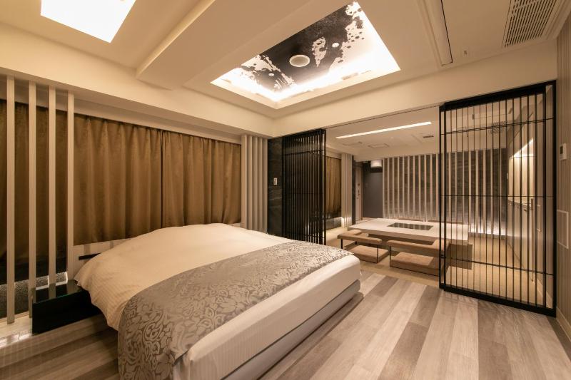Hotel KARUTA 赤坂 - image 16