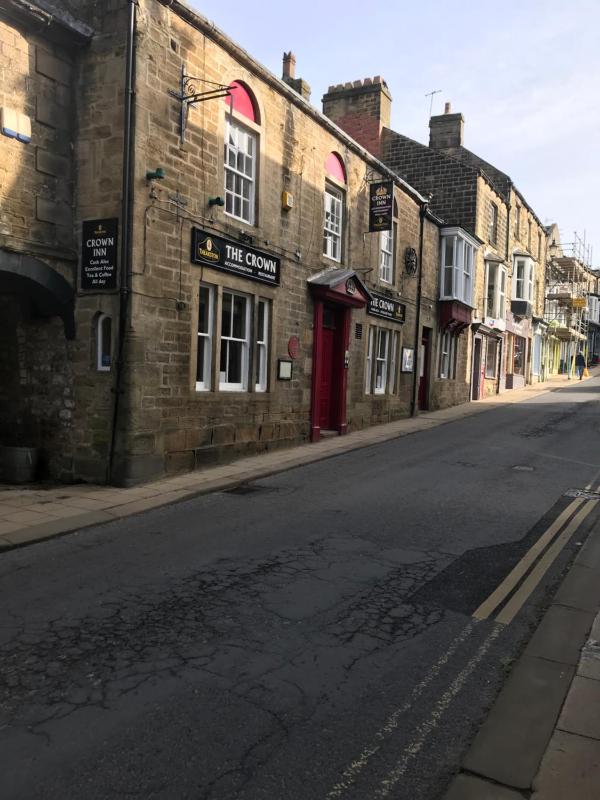 Crown Hotel - image 1