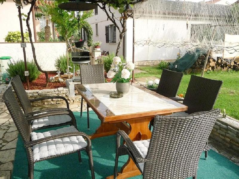 Apartment Davorka (4348) - image 7