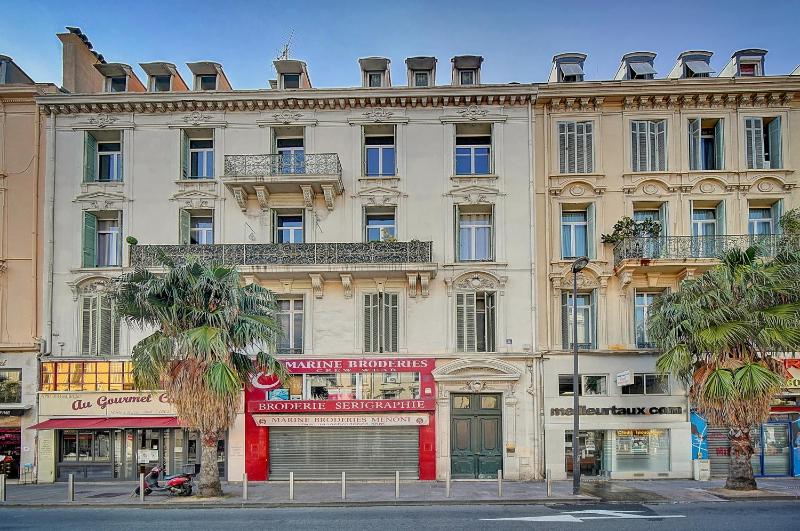 Upstays - 5min from the Festival Palace - AC - image 17