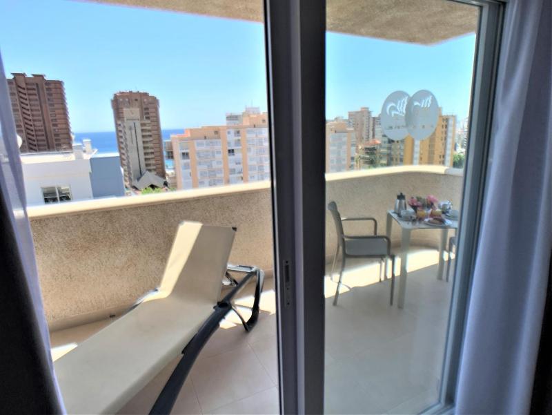 One-Bedroom Apartment image 4