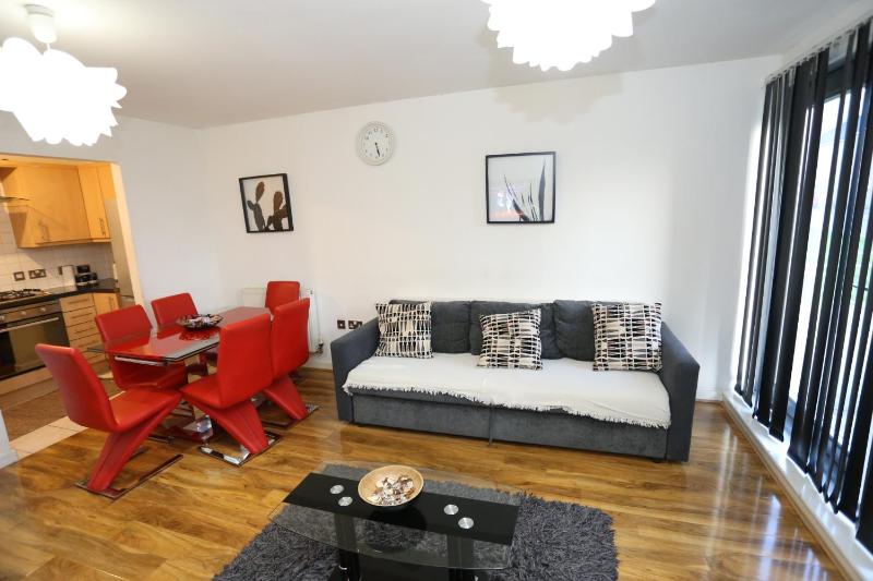 Two-Bedroom Apartment image 4